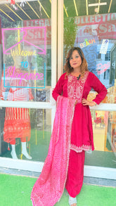 “TRIPTI” THREE PIECE SET